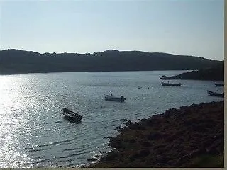 Ocean Clifden Hotel 3*